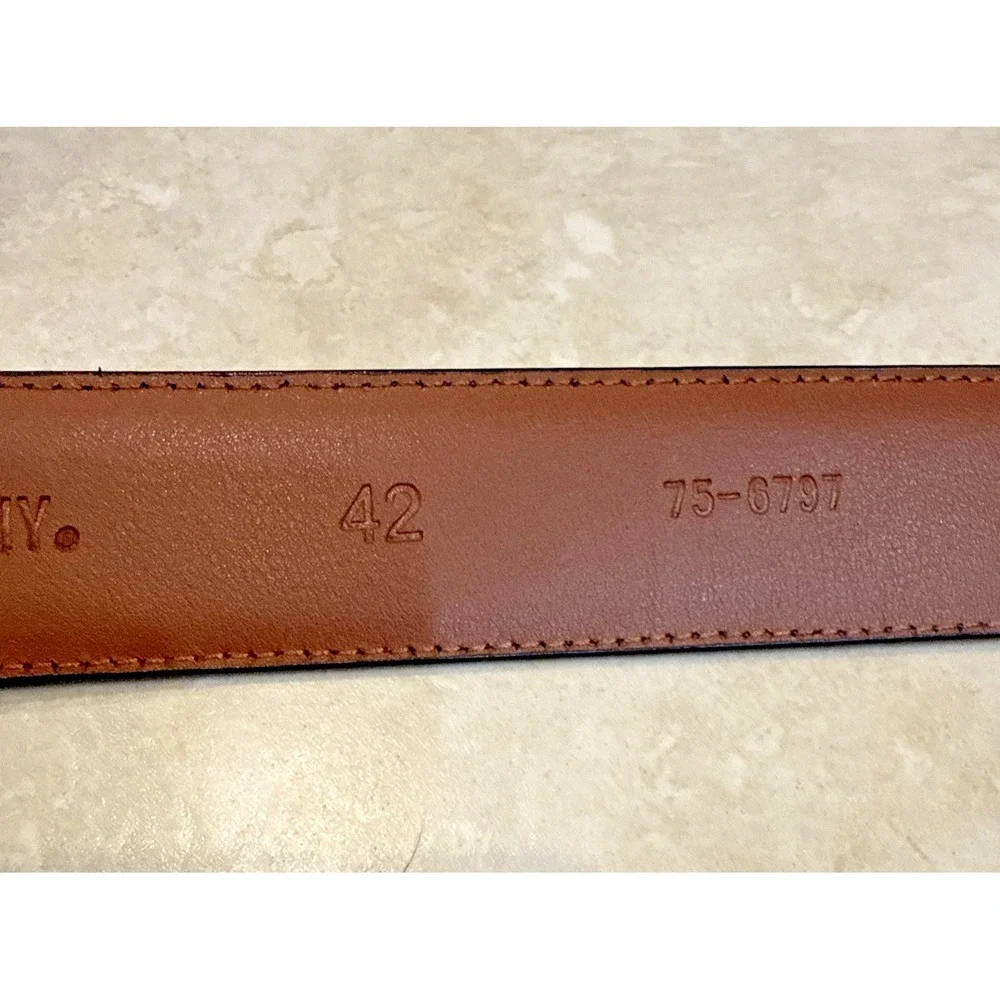 Johnston & Murphy 75-6797 Brown Leather Casual Belt Buckle Sz 42 Career Preppy